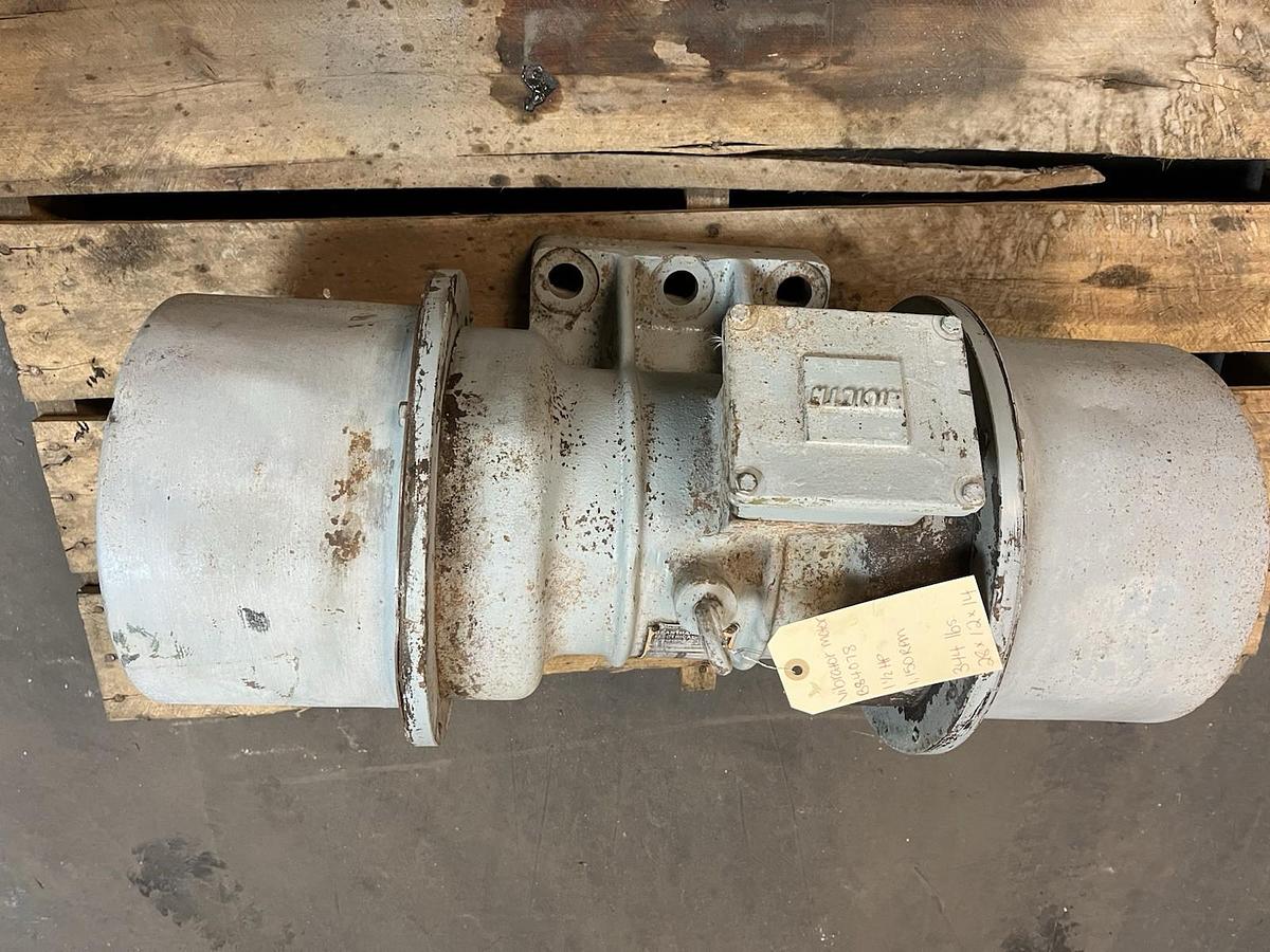 Used GRANTHAM,B84078,VIBRATOR MOTOR 1.5HP 1150RPM 3PH