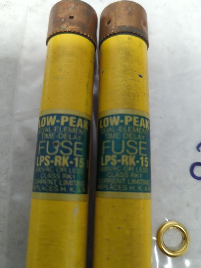 Used COOPER BUSSMANN,LPS-RK-15,LOW-PEAK 15 AMP FUSE LOT OF 2 PRE-OWNED