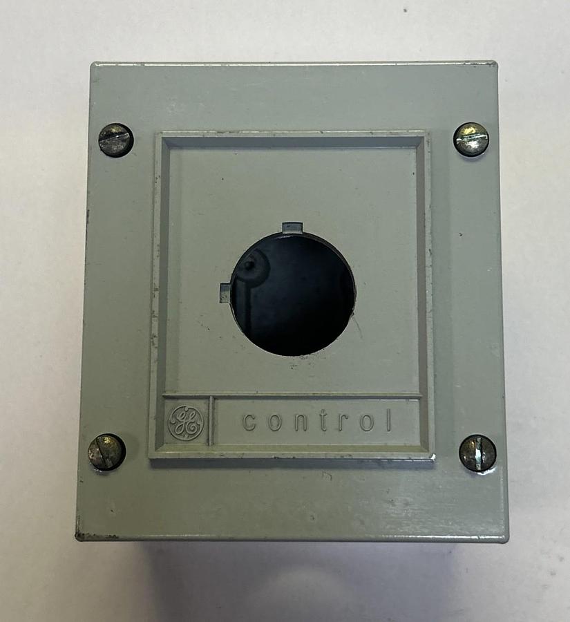 Used GE,CR2940BC201A,ENCLOSURE CONTROL BOX