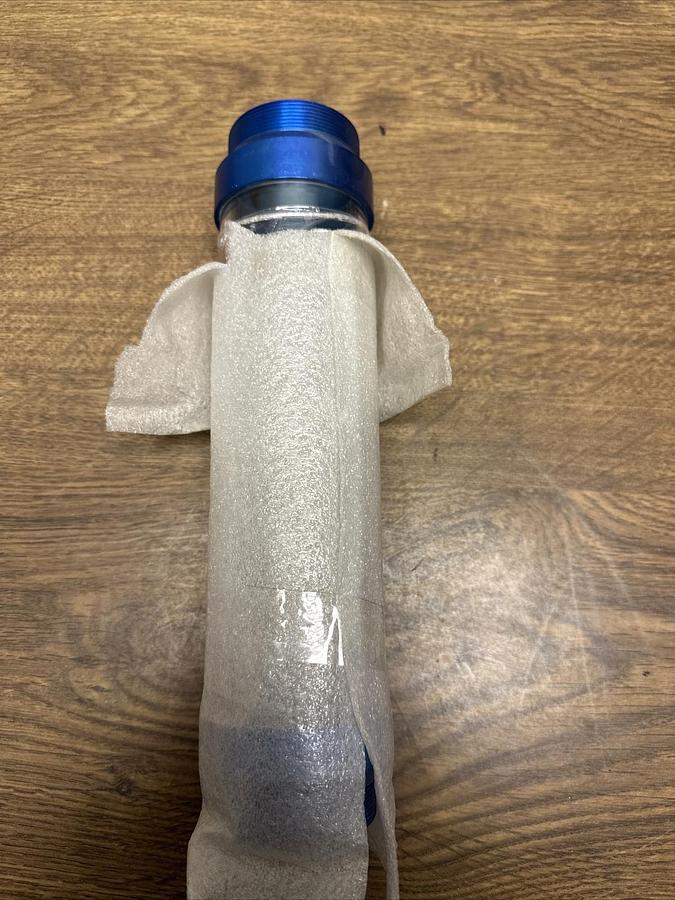 Unknown,73628403,Clear Grease Gun Tube Replacement Blue Ends