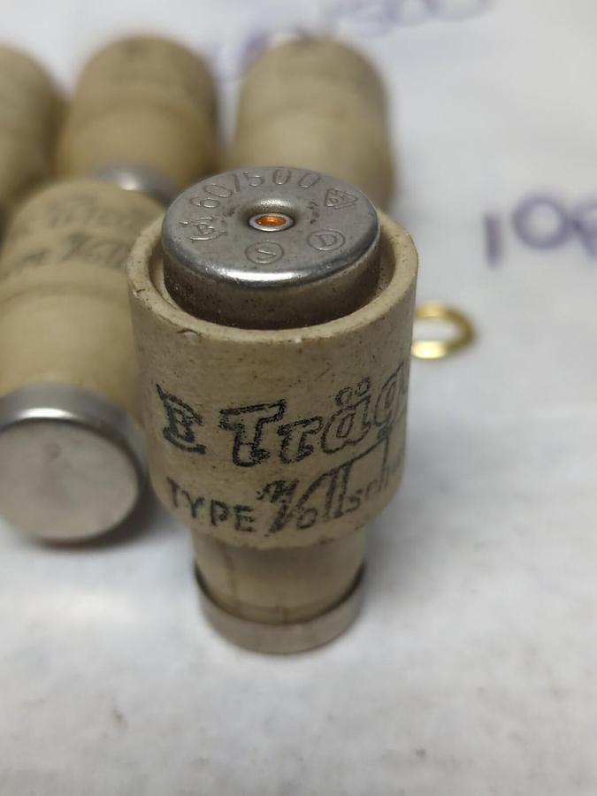 Used TRAGA,60/500,CERAMIC BOTTLE FUSE LOT OF 10 PRE-OWNED