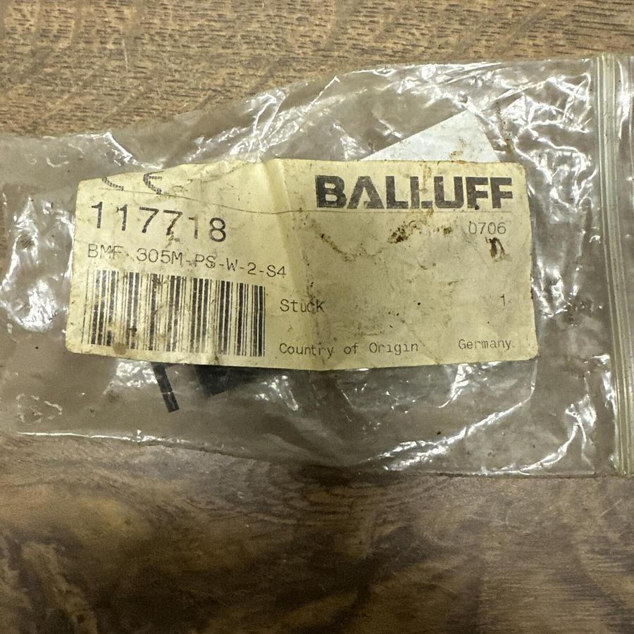 Used Balluff,BMF 305M-PS-W-2-S4,Magnetic Field Sensor