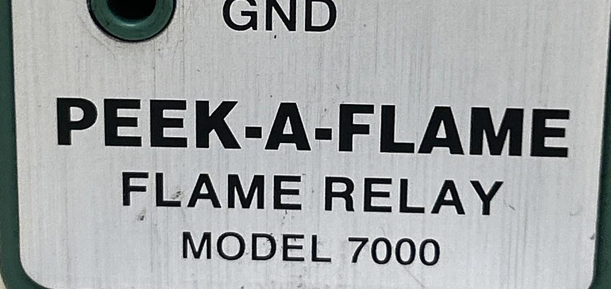 Used ECLIPSE,MODEL 7000,PEEK-A-FLAME FLAME RELAY