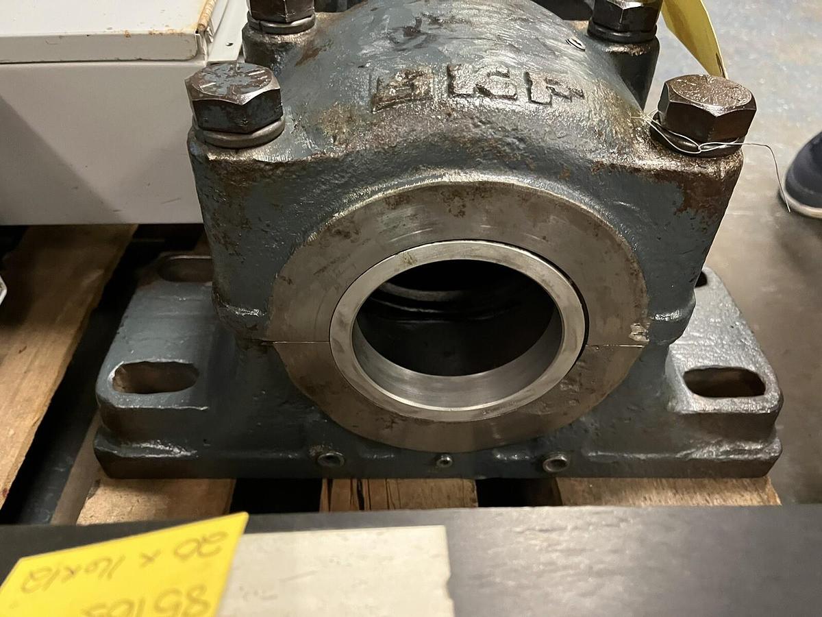 Used SKF,4",SPLIT FOUR BOLT PILLOW BLOCK HOUSING