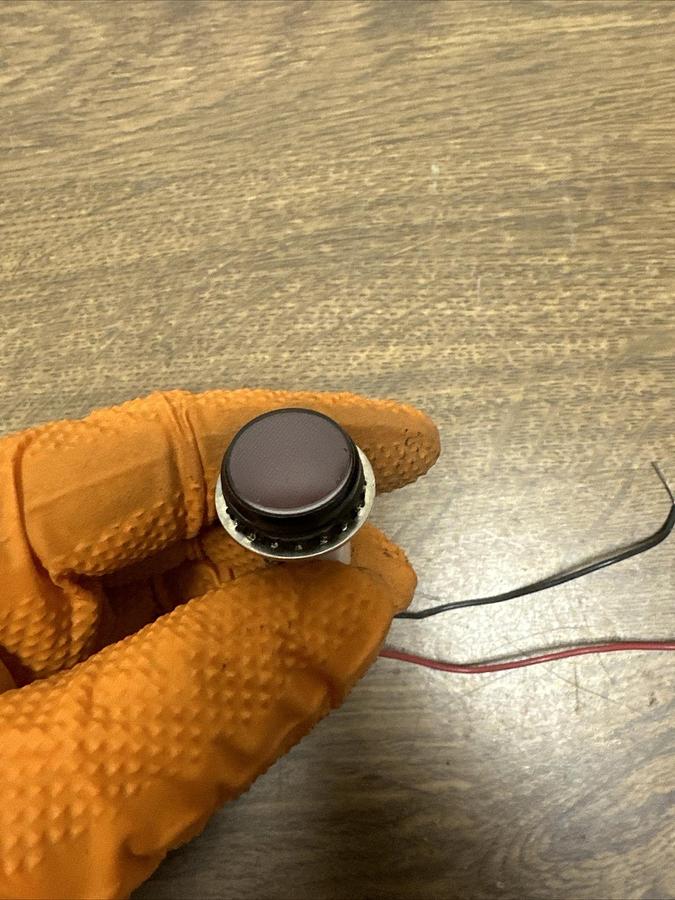 Dialight,557-1505-203,Red Panel Mounted Indicator