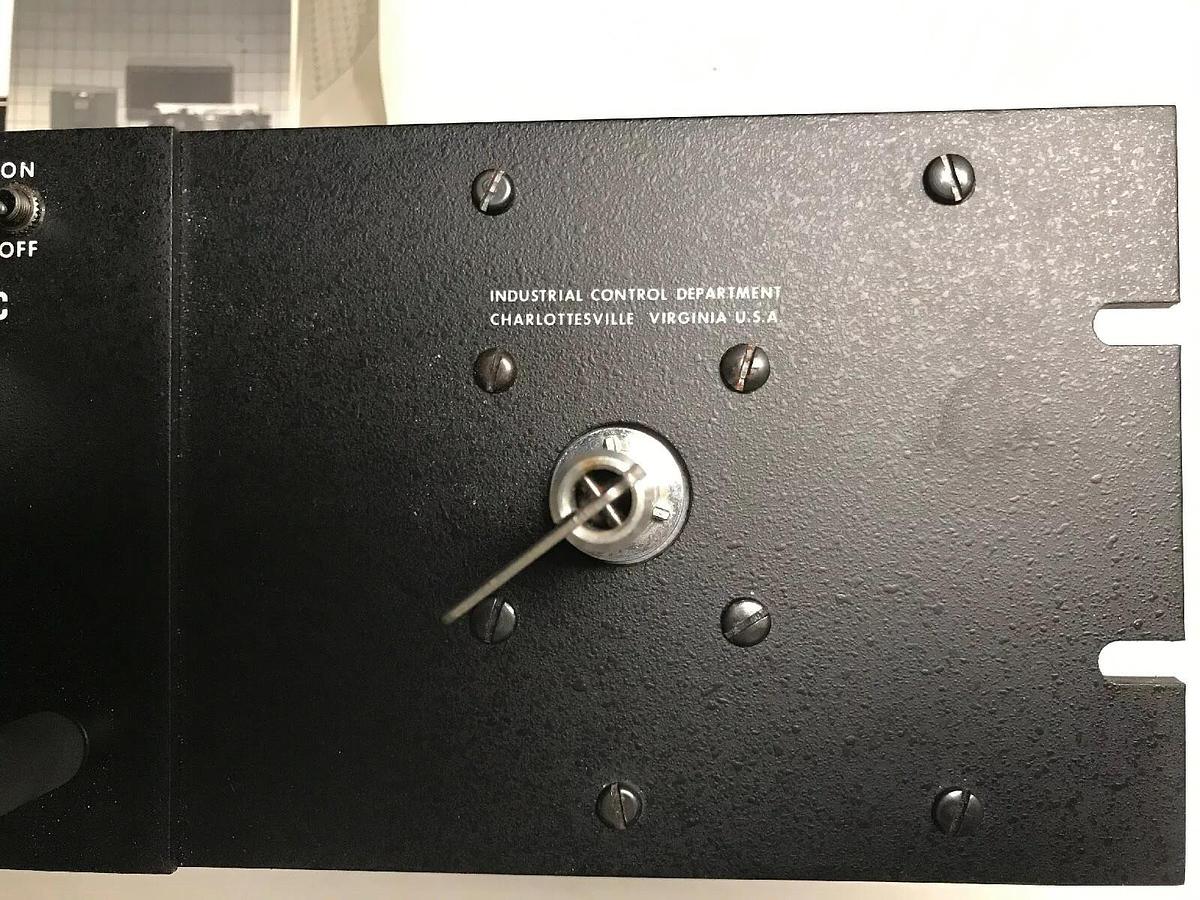 Decitek,762B9-002-1,Taper Reader Series 700