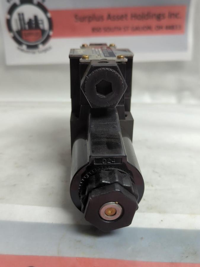 Used DAIKIN,KS0-G0Z-2BP-30,SOLENOID VALVE DC24V PRE-OWNED