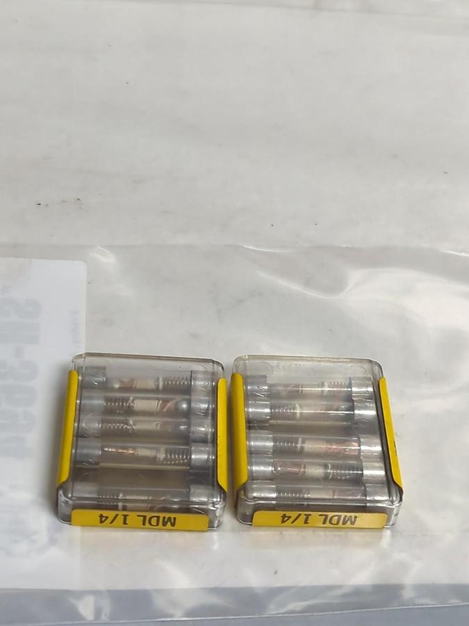 COOPER BUSSMANN,MDL 1/4,FUSE LOT OF 10 PCS NOS