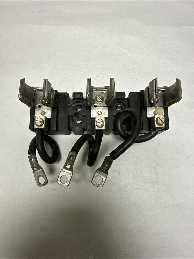 Used Allen-Bradley,X-402024,3 Pole Fuse Block