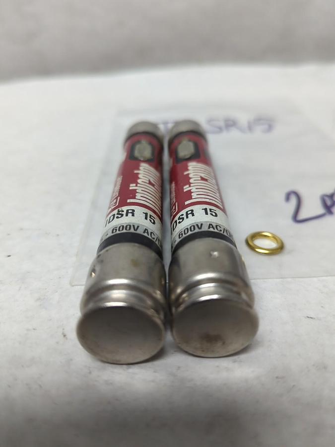 Used LITTELFUSE,IDSR15,INDICATOR 15 AMP FUSE LOT OF 2 PRE-OWNED