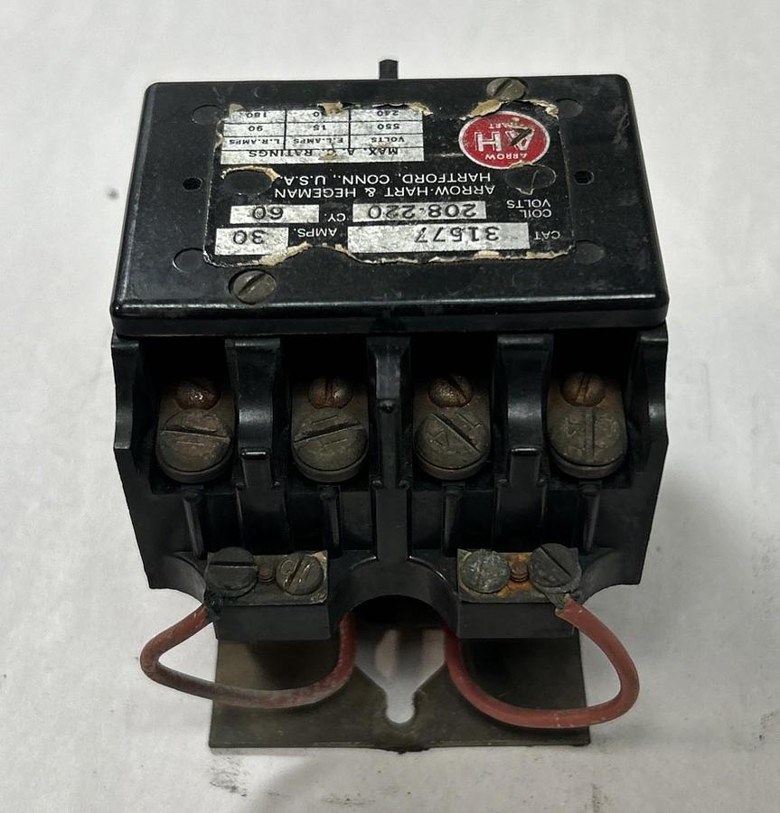 Used ARROW HART,31577,CONTACTOR 30A