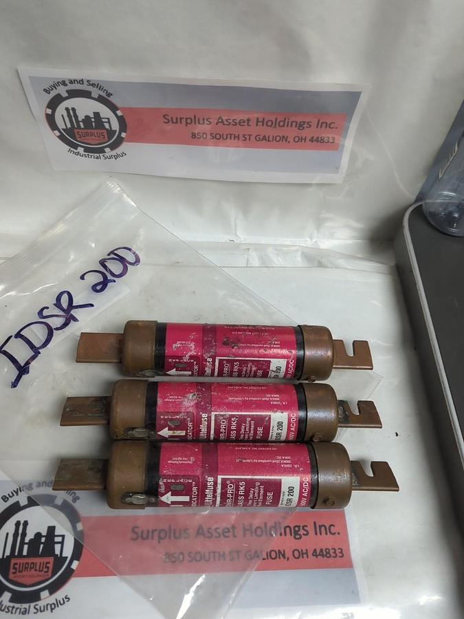 Used LITTELFUSE,IDSR200,INDICATOR 200 AMP FUSE LOT OF 3 PRE-OWNED