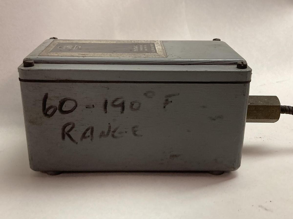Used Allen-Bradley,Bulletin 837 Nema 4 & 13,Temperature Switch