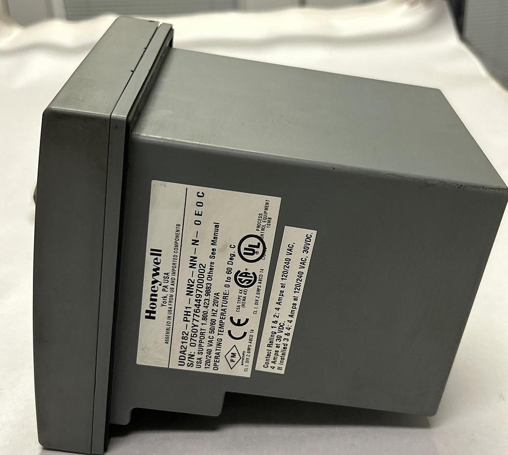 Used HONEYWELL,UDA2182-PH1-NN2-NN-N-0E0C,PH ANALYZER CONTROLLER
