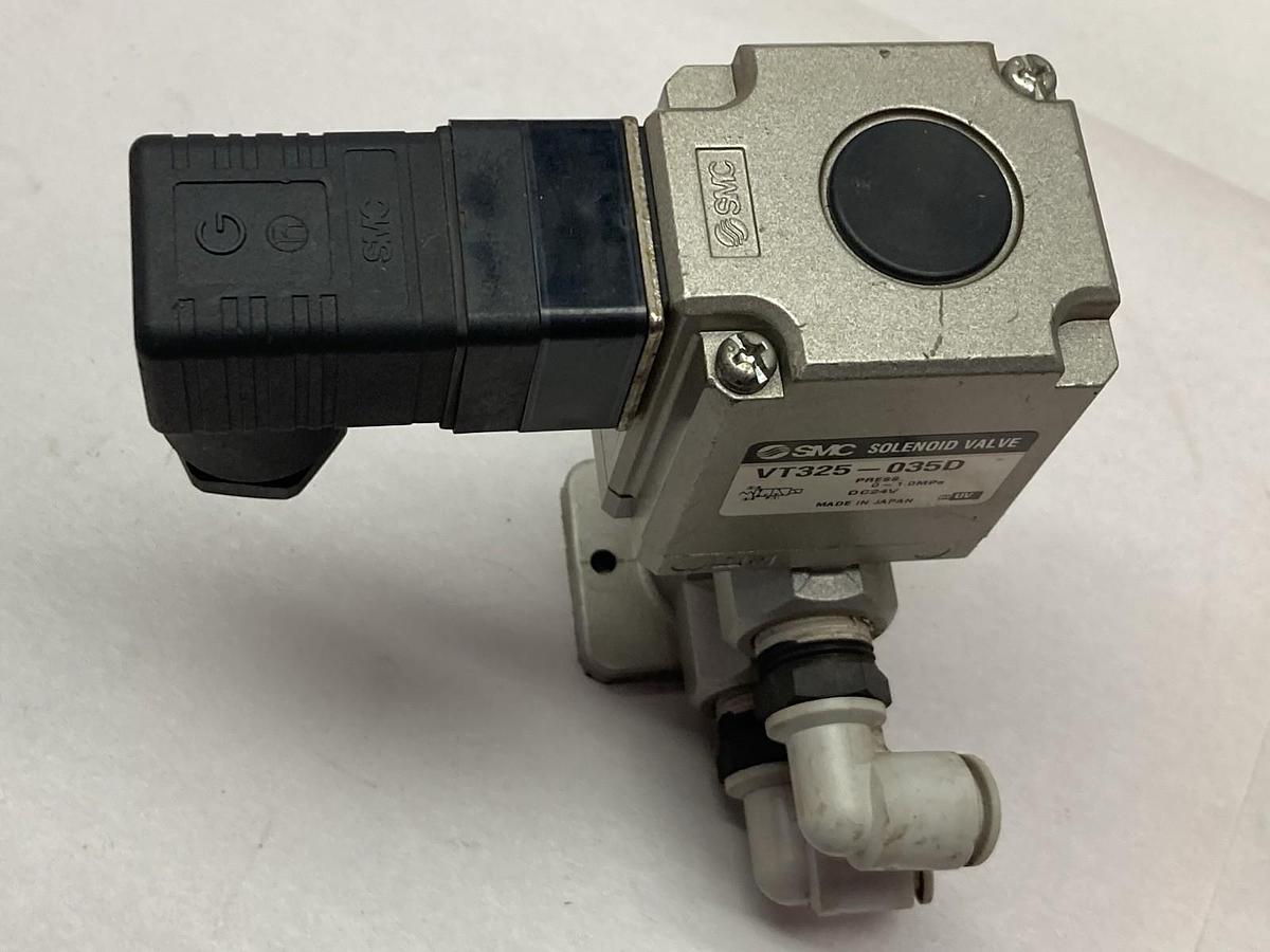 Used SMC,VT325-035D,Solenoid Valve 0-1.0MPa SC24V