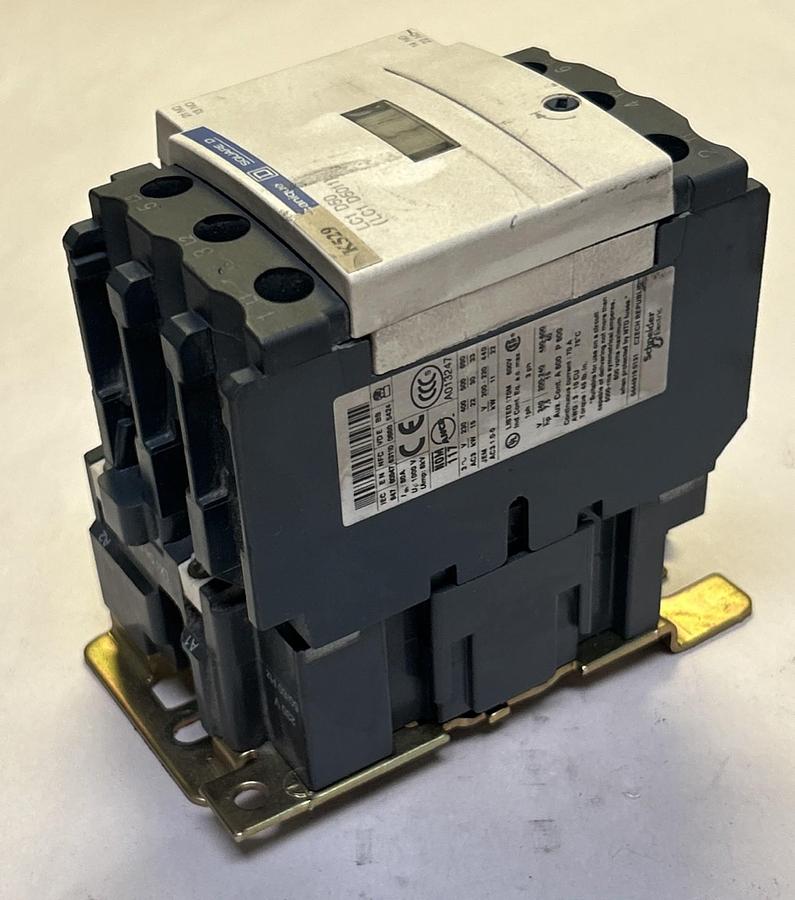 Used TELEMECANIQUE,LC1D5011,CONTACTOR