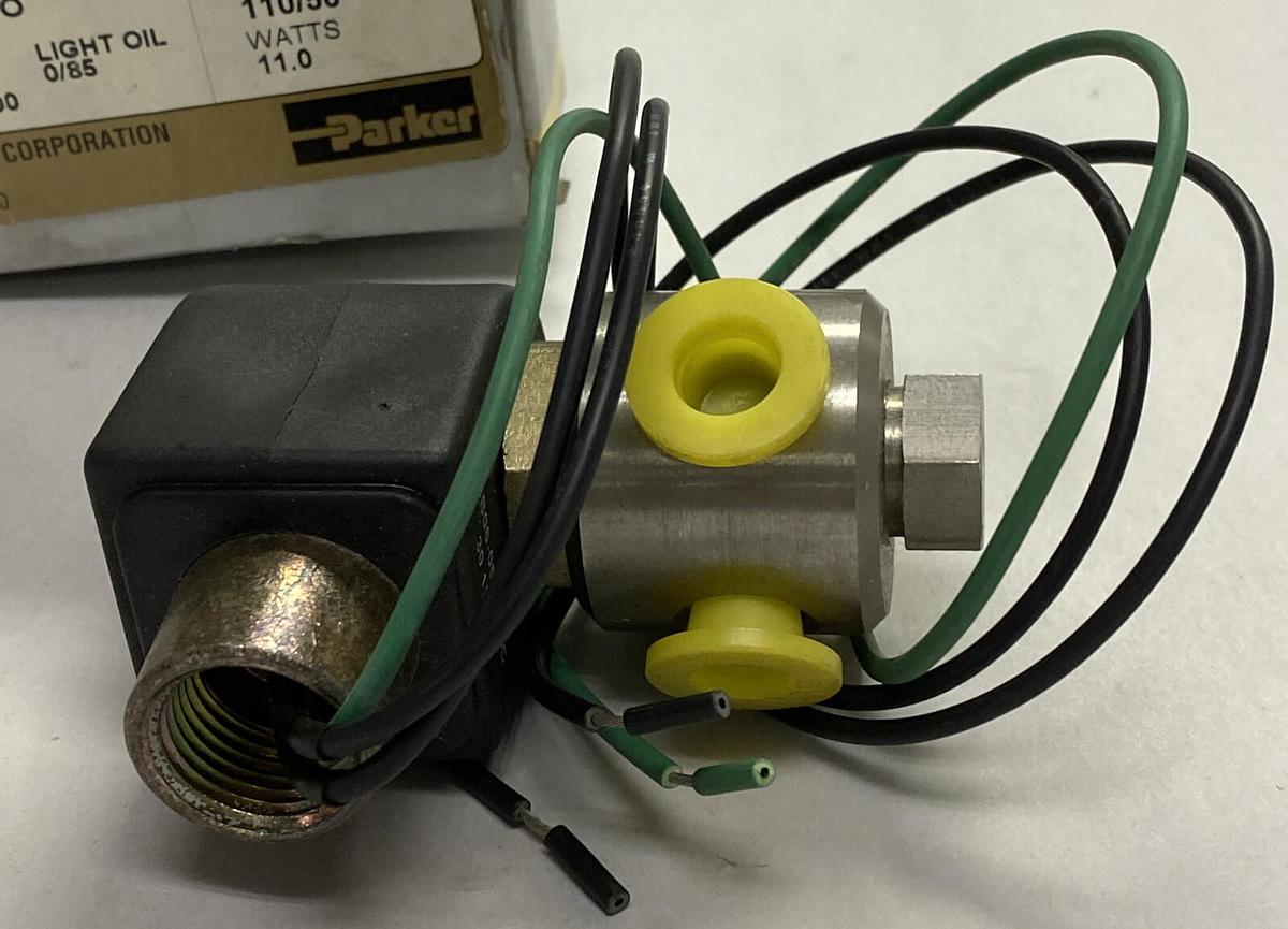 PARKER,04F30C3108ACF4C05,COMPLETE VALVE 1/4 INCH NPT NOS