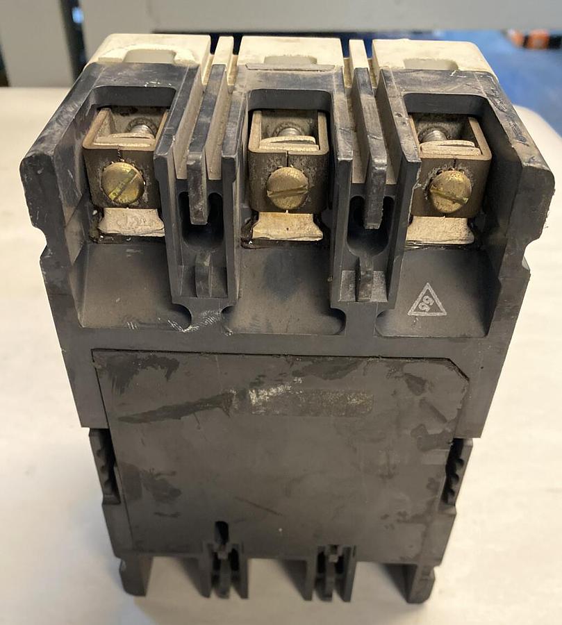 Used Cutler-Hammer,HMCP030H1,Series C Motor Circuit Protector 30AMP 600VAC 250VDC 3 P