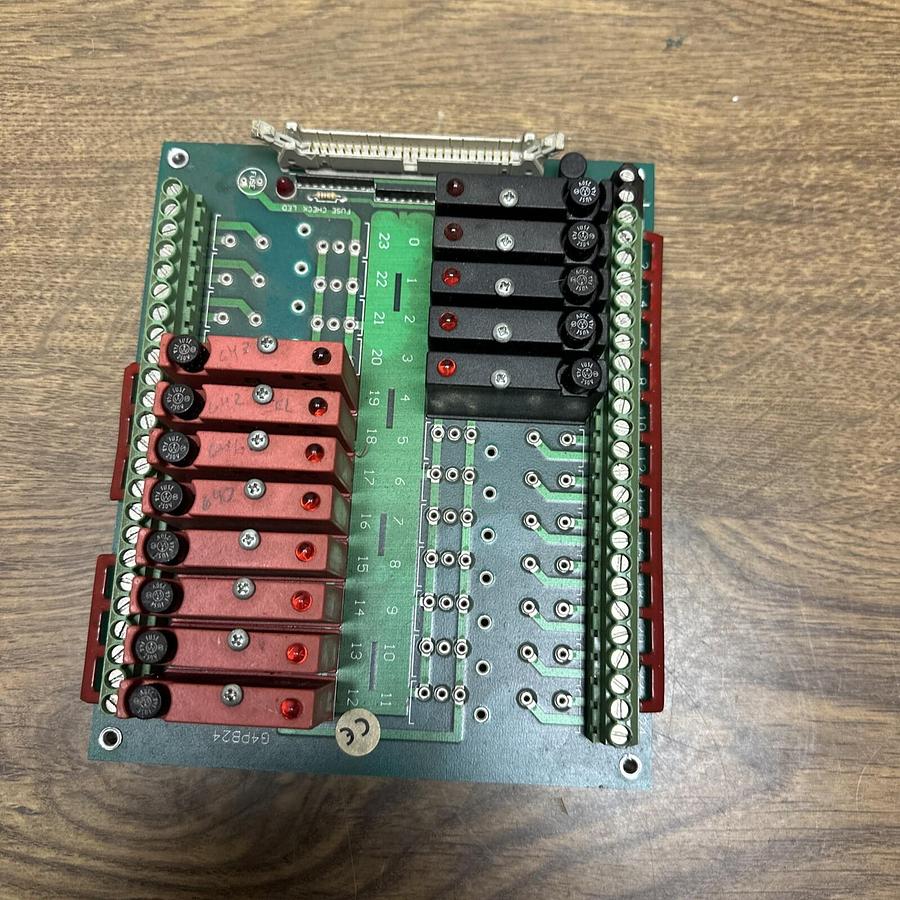 Used Opto 22,G4PB24,24 Channel I/O Module w/5 G4 OAC5 & 8 G4 ODC5 Output Modules