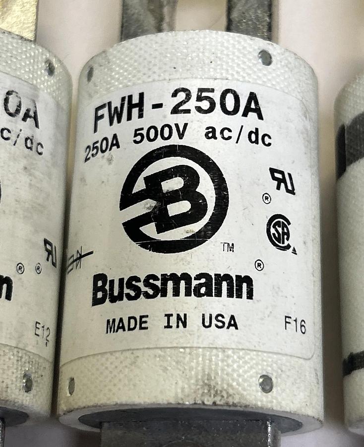 Used BUSSMANN,FWH-250A,FUSE 250A 500V LOT OF 3