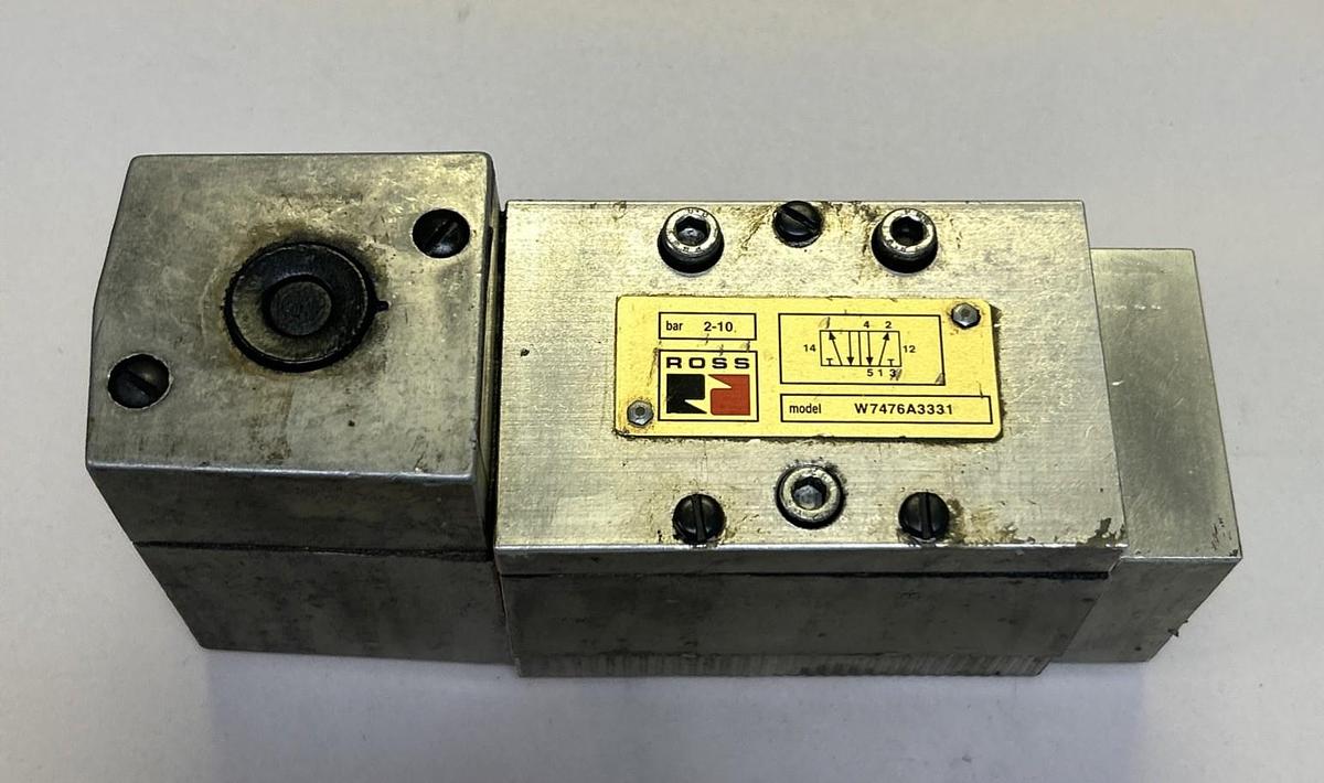 Used ROSS,W7476A3331,PNEUMATIC SOLENOID VALVE