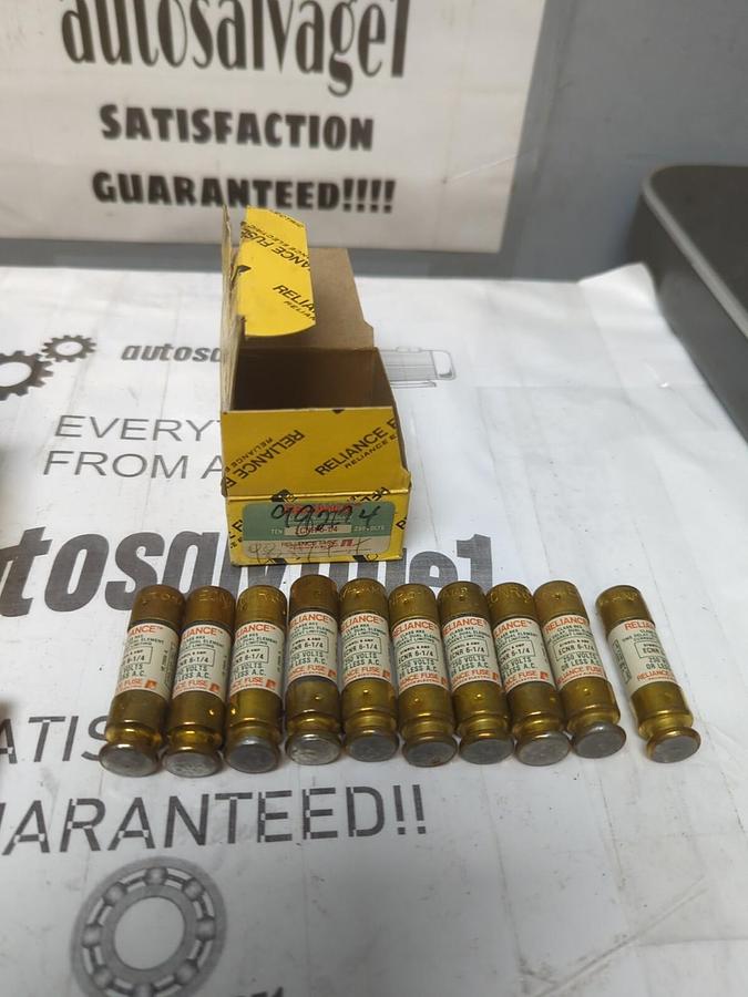 RELIANCE,ECNR-6-1/4,TIME DELAY 6-1/4 AMP FUSES LOT OF 17