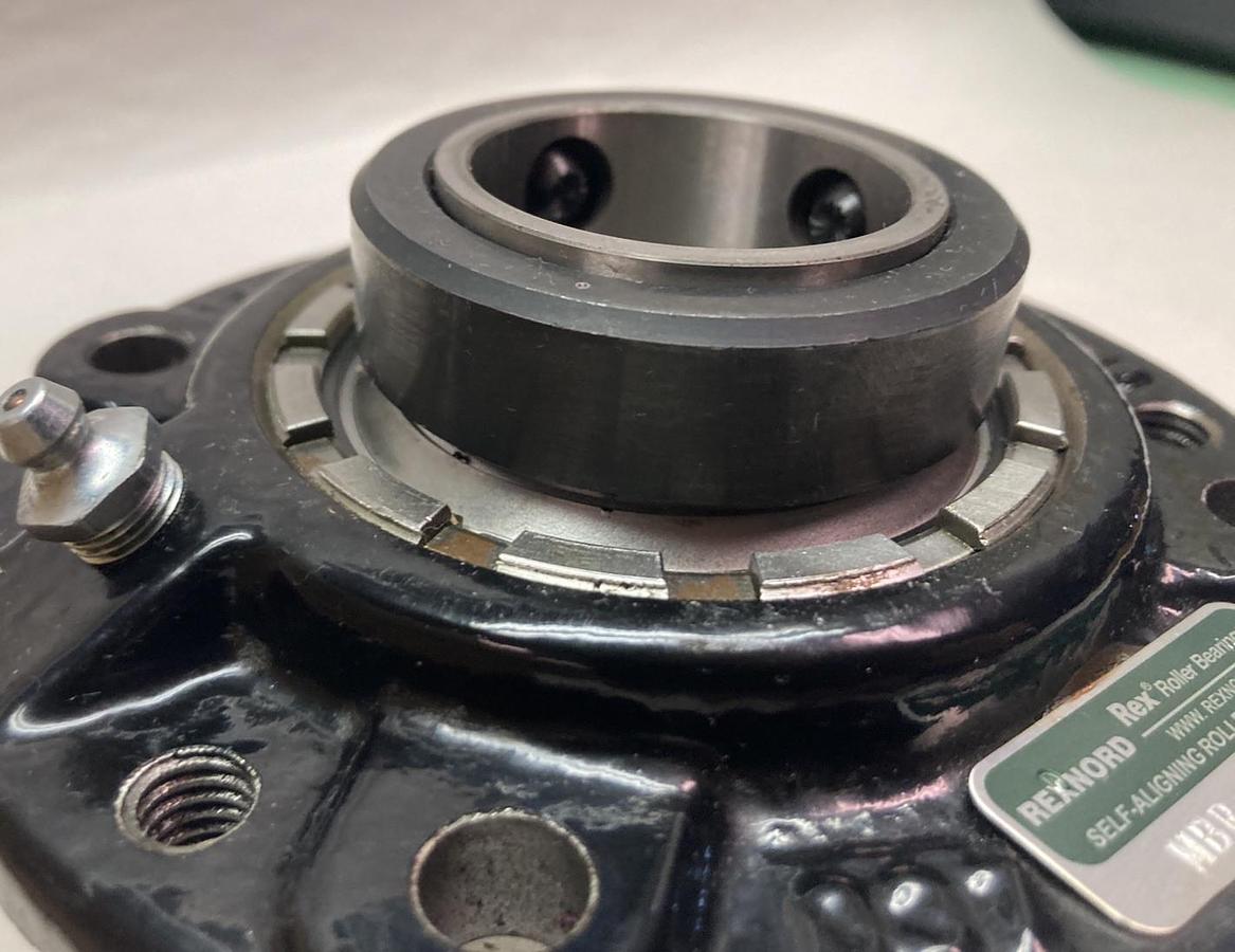 Rexnord,MBR2108,Self-Aligning Flange Cartridge