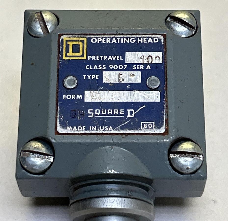 Used SQUARE D,9007B,LIMIT SWITCH OPERATING HEAD ONLY