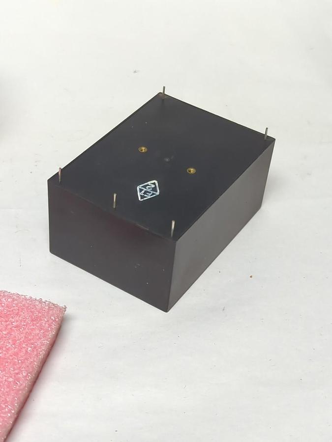 SOLA SOLIDS,84-15-2135,POWER SUPPLY 115 VAC 15 VDC 35 OMA NOS