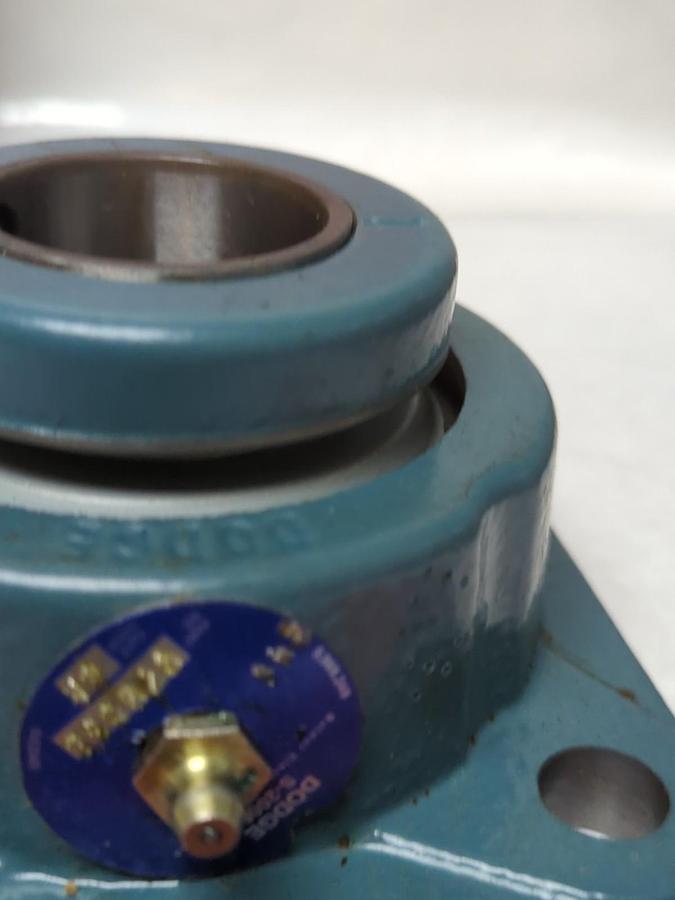 DODGE,070566,F4S-S2-108RE FLANGE SHPERICAL EXP FLOATING BEARING 1-1/2 IN BORE