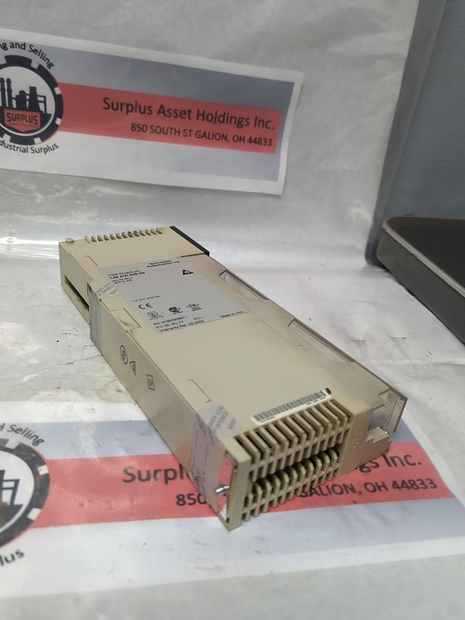 Used SCHNEIDER AUTOMATION,140 AVI 030 00,TSX QUANTUM AN IN 8CH BIPOLAR MODULE USED