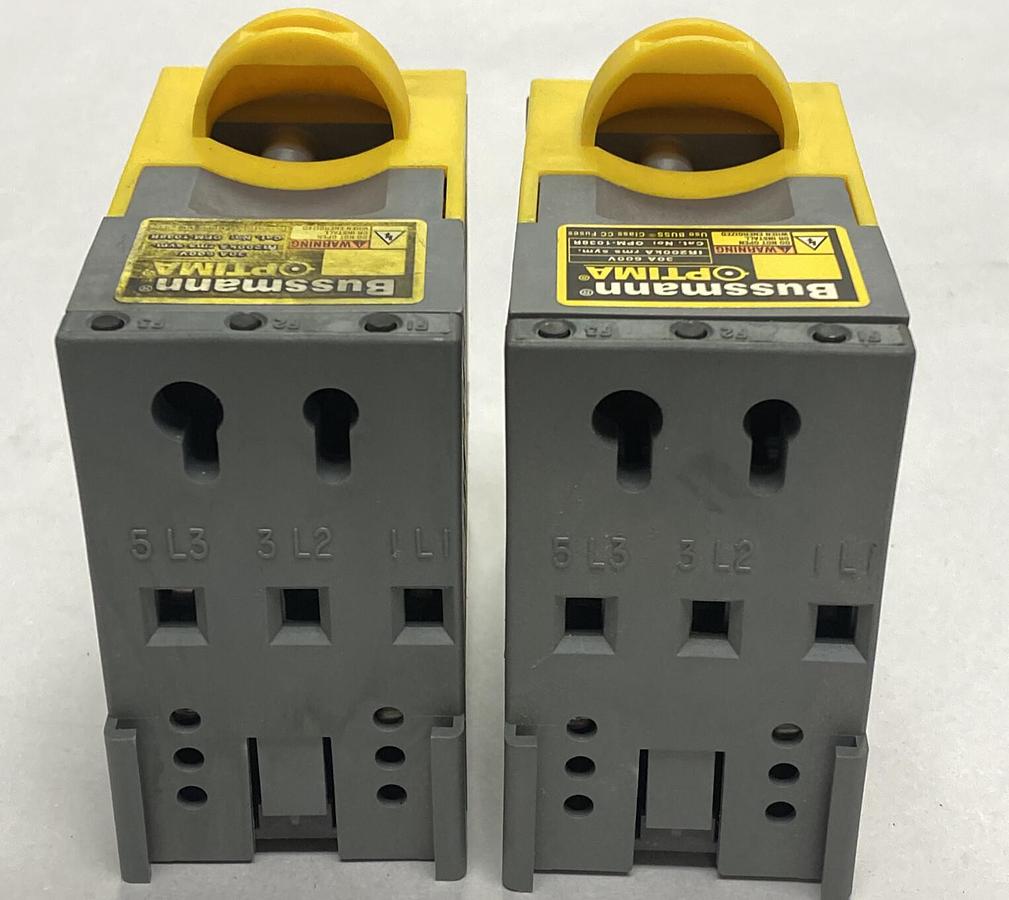 Used COOPER BUSSMANN,OPM-1038R,OPTIMA FUSE BLOCK LOT OF 2