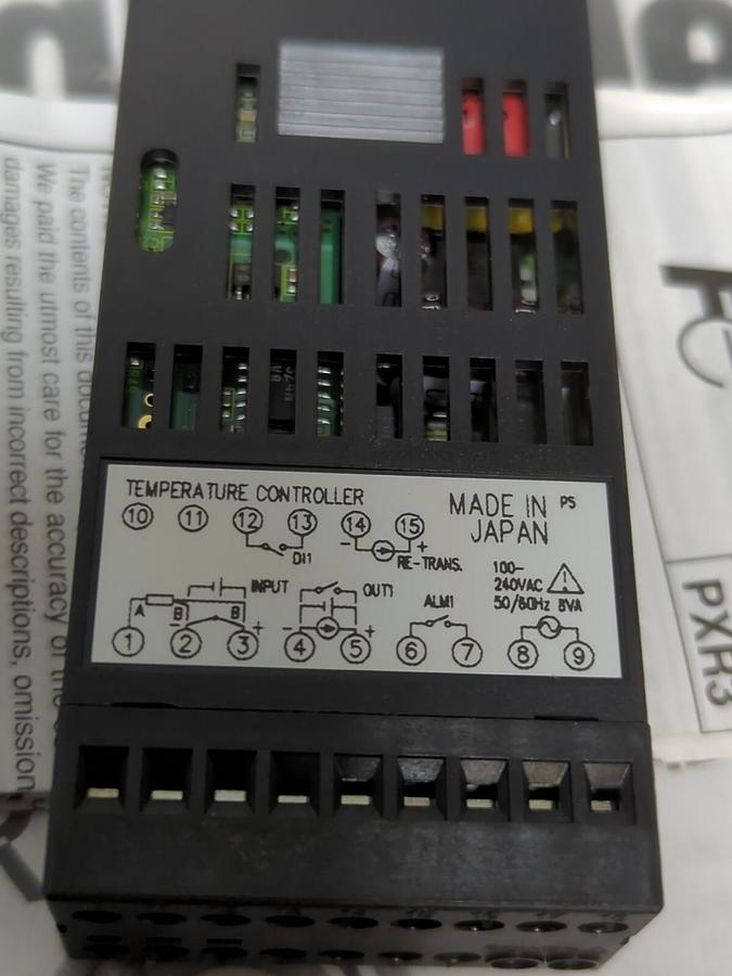 FUJI ELECTRIC,PXR3-SAY1-4VRA1,TEMPERATURE CONTROLLER NEW