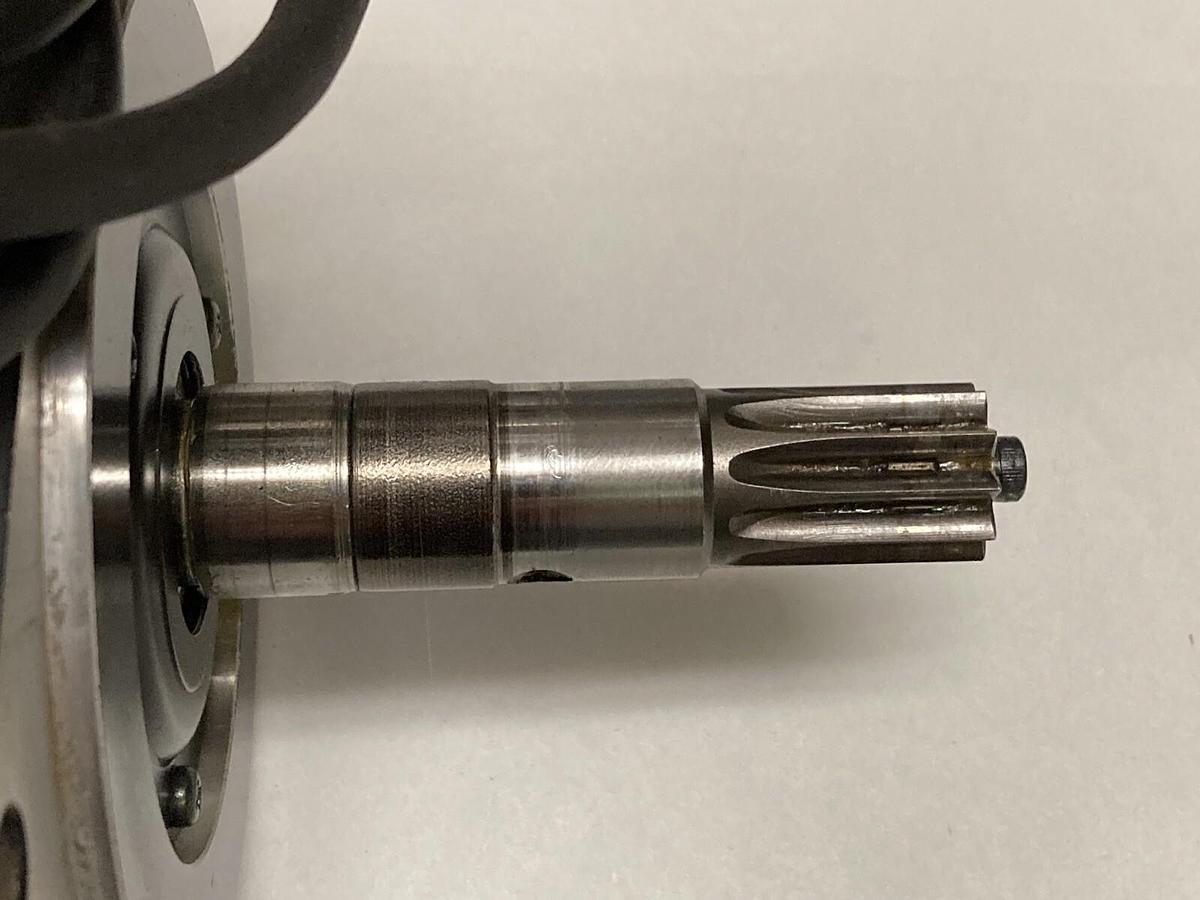 Used Yaskawa,SGMP-08AWYR33,Servo Motor 3000 r/min