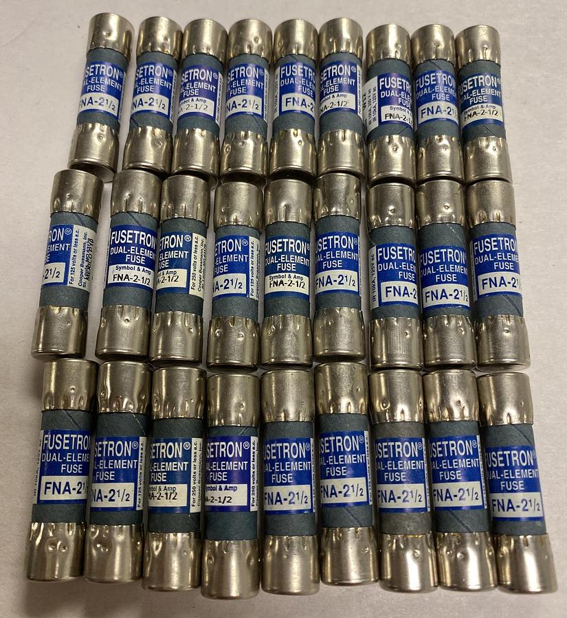 Cooper Bussmann,FNA-2-1/2,Fusetron Fuse Lot Of 27 NOS