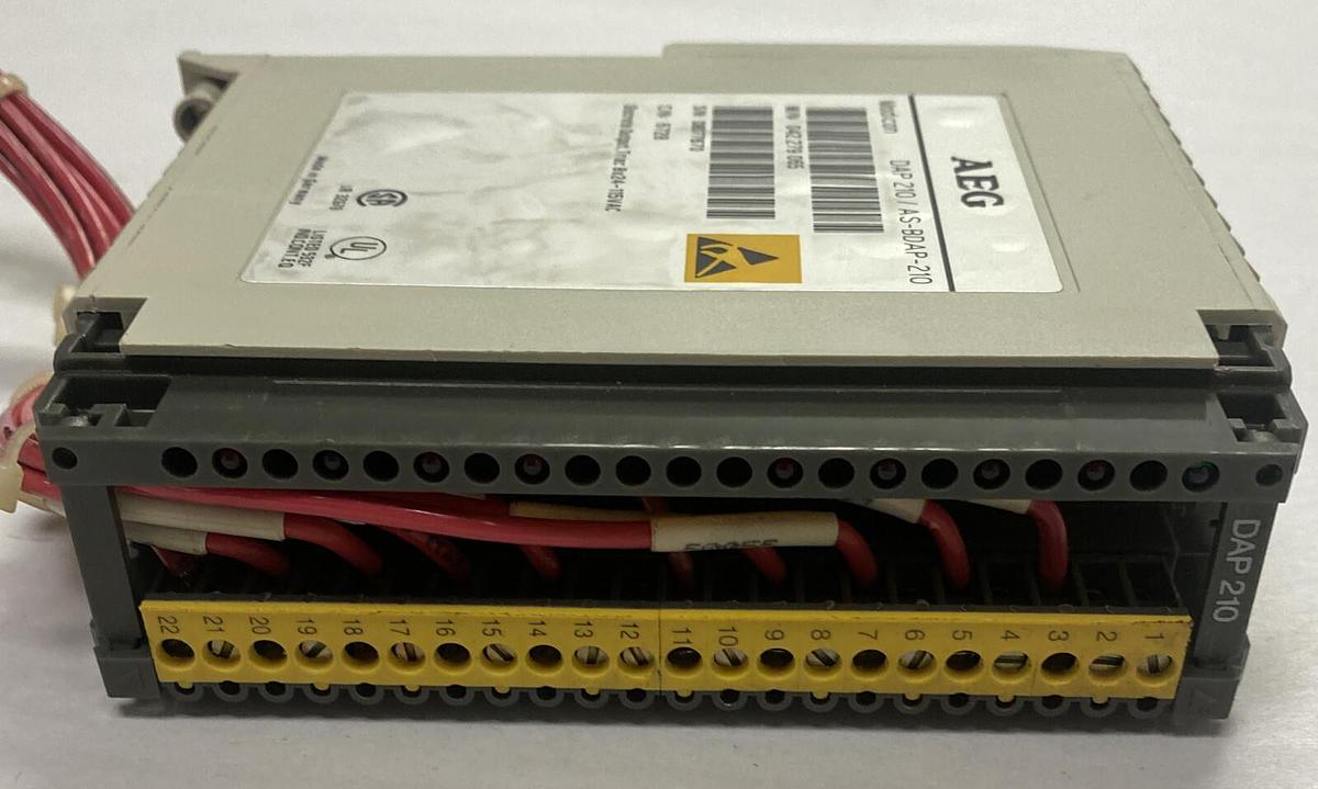 Used MODICON,AS-BDAP-210,OUTPUT MODULE