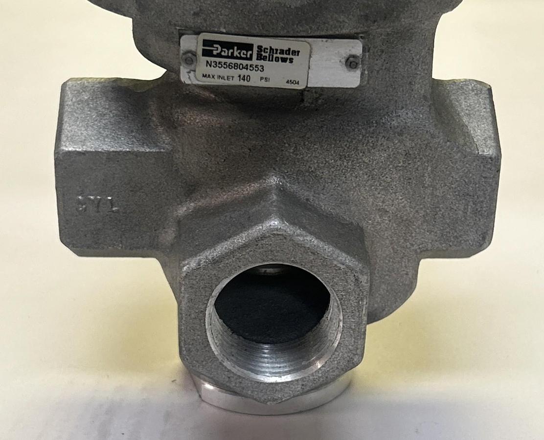 Used PARKER,N3556804553,SOLENOID VALVE 140PSI