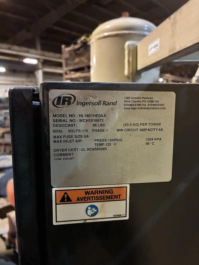Used INGERSOLL RAND,HL1601HE0AA,COMPRESSED AIR DISICCANT DRYER 160 CFM 115V 1PH