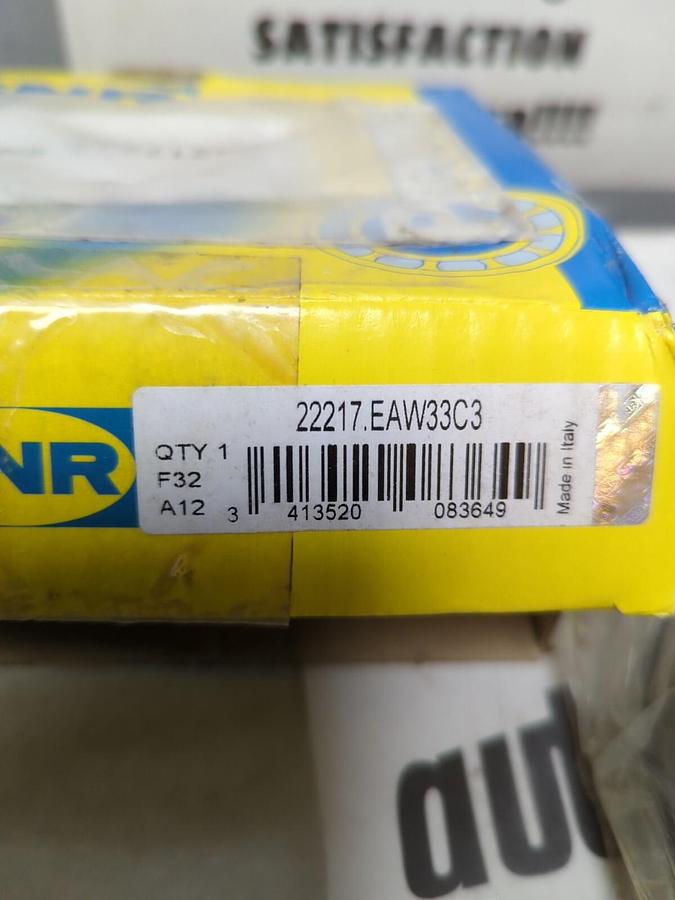 SNR,22217 EAW33C3,ROLLER BEARING NOS