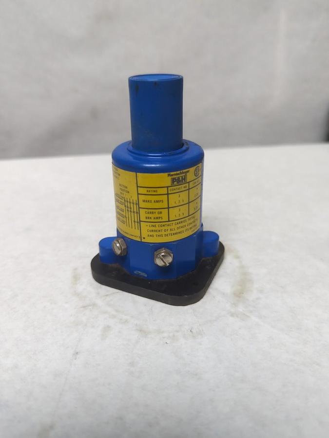 P&H,100E 4538-2,TWO SPEED PUSH BUTTON NOS