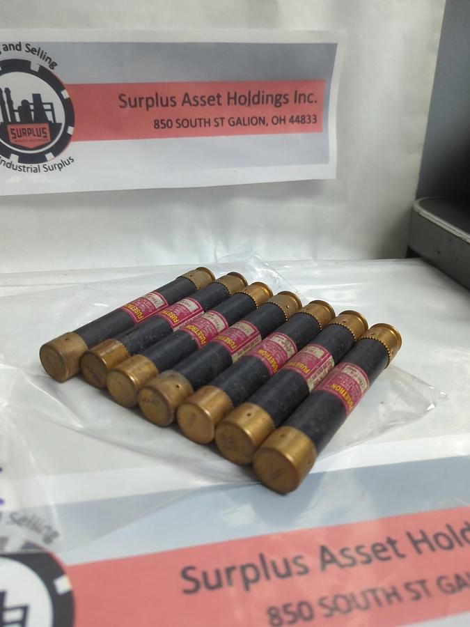 Used COOPER BUSSMANN,FRS-R-8,FUSETRON 8 AMP FUSE LOT OF 7 PRE-OWNED