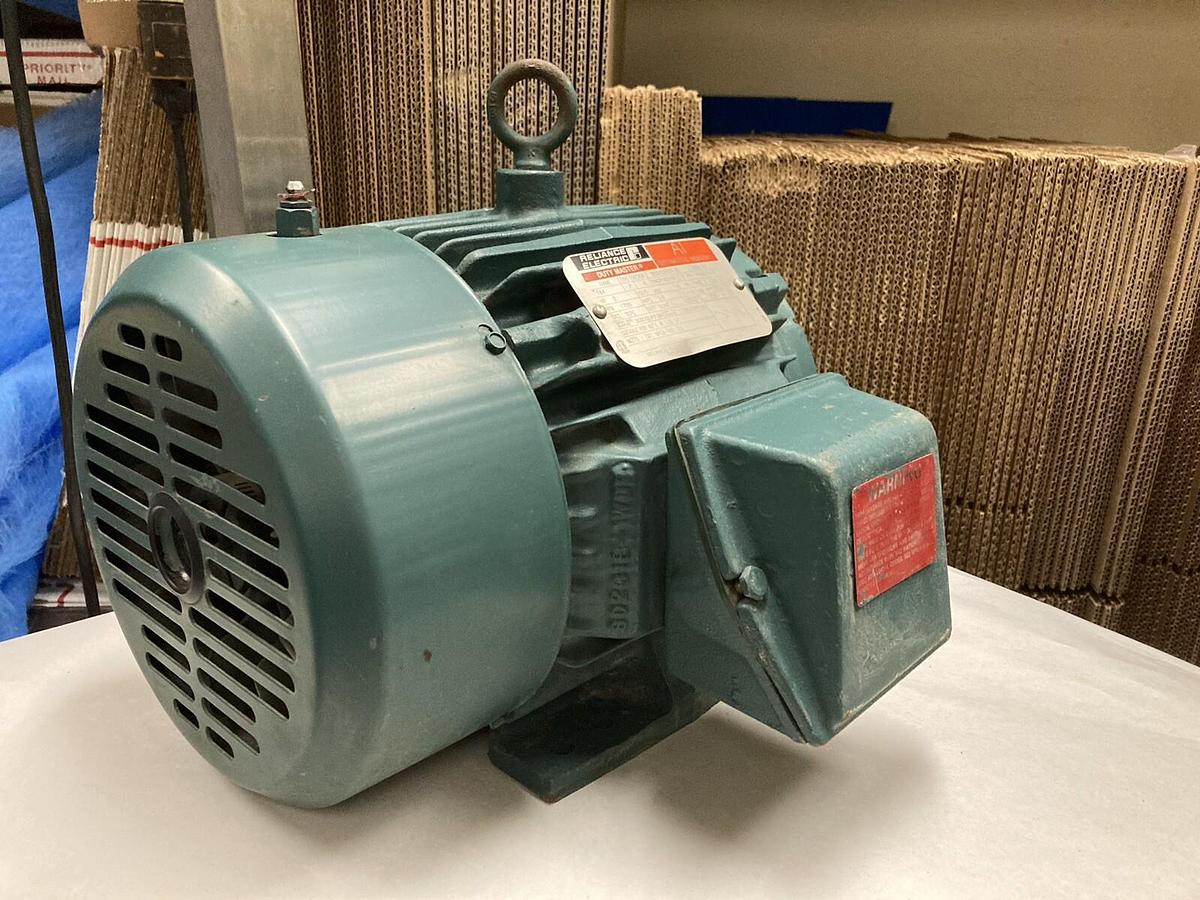 Used Reliance Duty Master,P18G3104E,AC Motor 2 HP 460V 1755 RPM