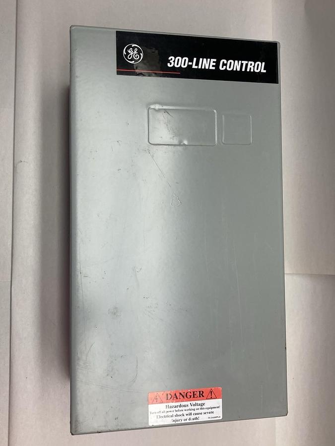 General Electric,CR305,Magnetic Contactor Type 1 Enclosure Size 2