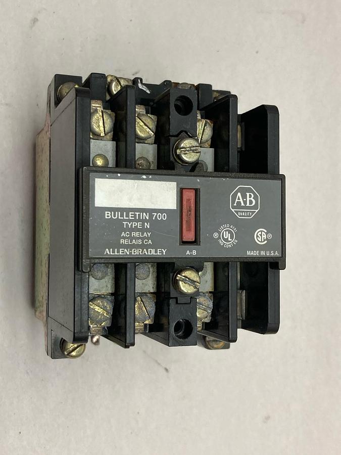 Used Allen-Bradley,700-N400A1,Control Relay Ser C
