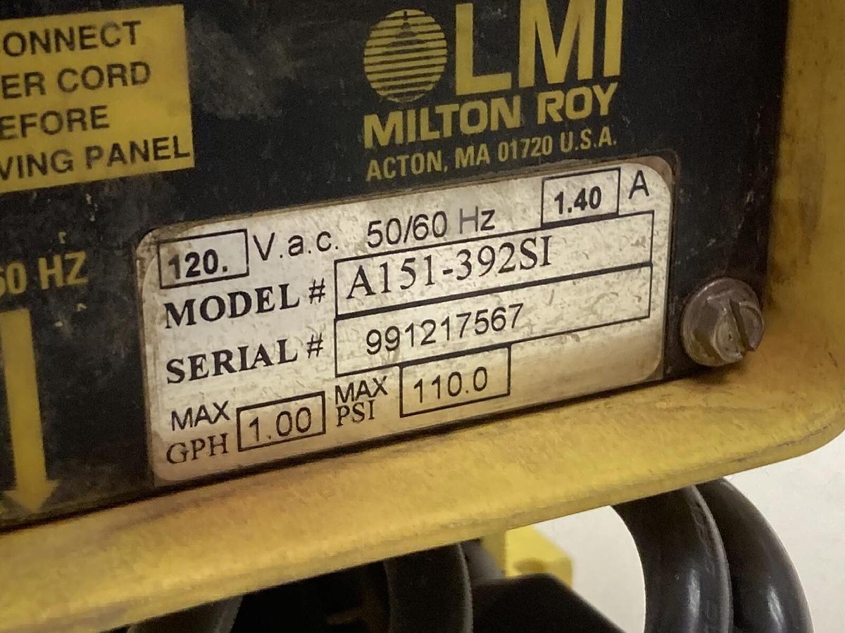 Used LMI Milton Roy,A151-392SI,Electromagnetic Dosing Pump 110 PSI Max