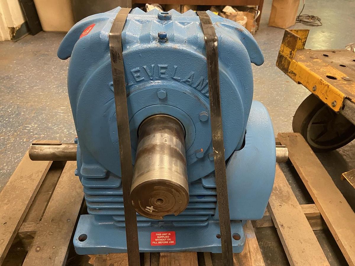 Used Cleveland,60AF,Size 27 Ratio 30:1 Worm Gear Speed Reducer