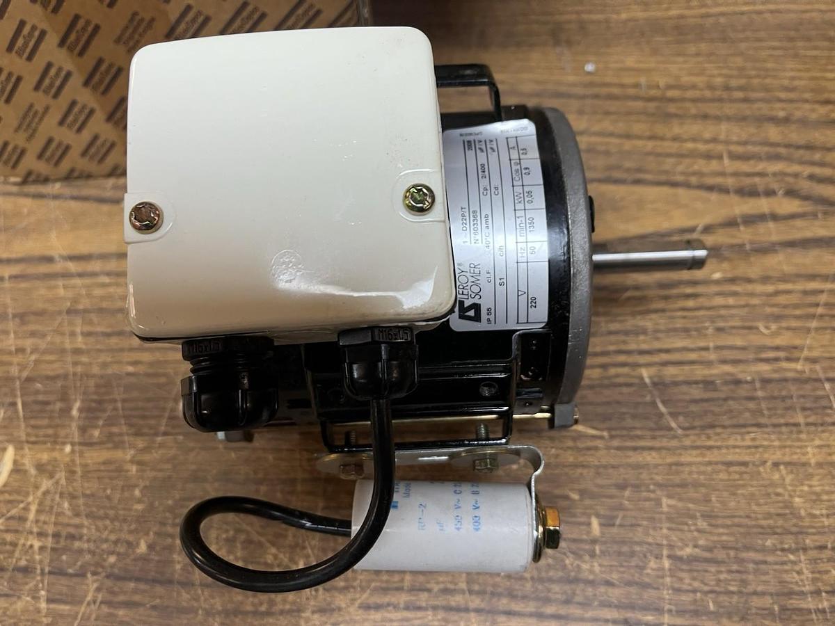 ATLAS COPCO LEROY SOMER,1080-3032-01,SINGLE PHASE MOTOR .05kW 220V 1350RPM