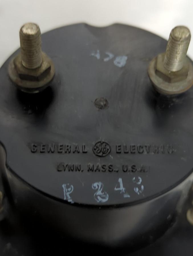 Used GENERAL ELECTRIC,3-0-3,PANEL METER 3-0-3 DC MILLIAMPERES PRE-OWNED