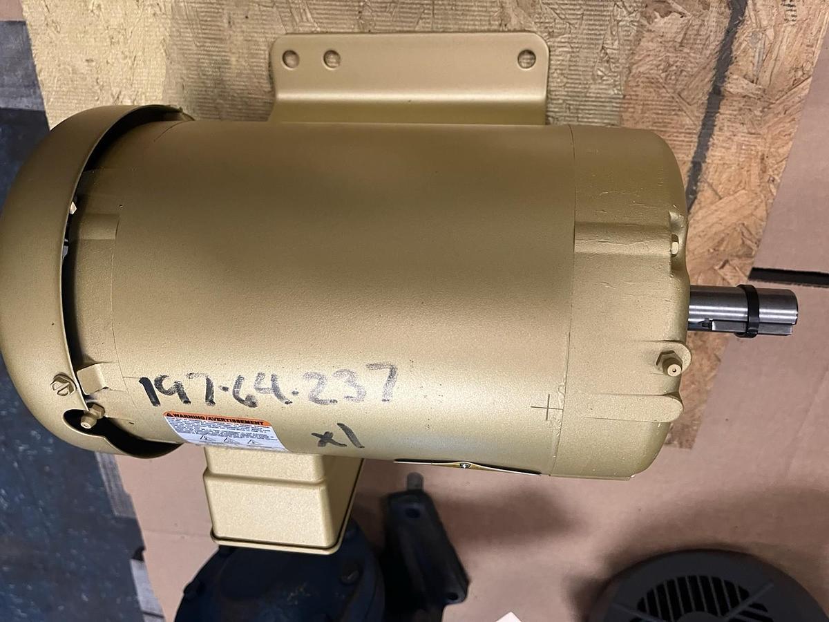 Used BALDOR,EM3604,ELECTRIC MOTOR 1HP 3PH 1155RPM FRAME 184