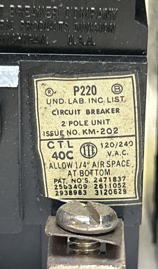 Used BULLDOG ELECTRIC,P220,PUSHMATIC CIRCUIT BREAKER 20A 120/240V 2P LOT OF 5